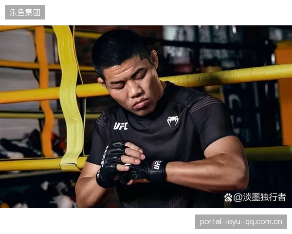 UFC震撼场面：全场压制对手毫无还手之力的真相揭秘